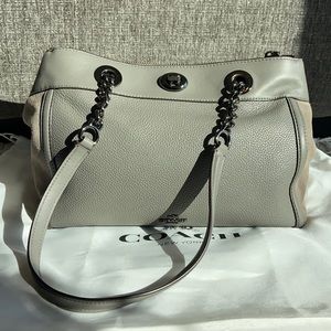Coach Edie Turnlock Shoulder Bag / Leather & Suede